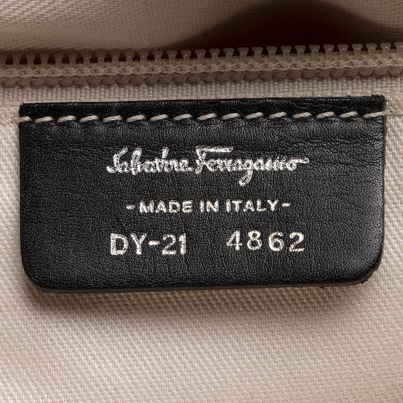Salvatore Ferragamo Calfskin Gina Shoulder Bag (SHF-21616)