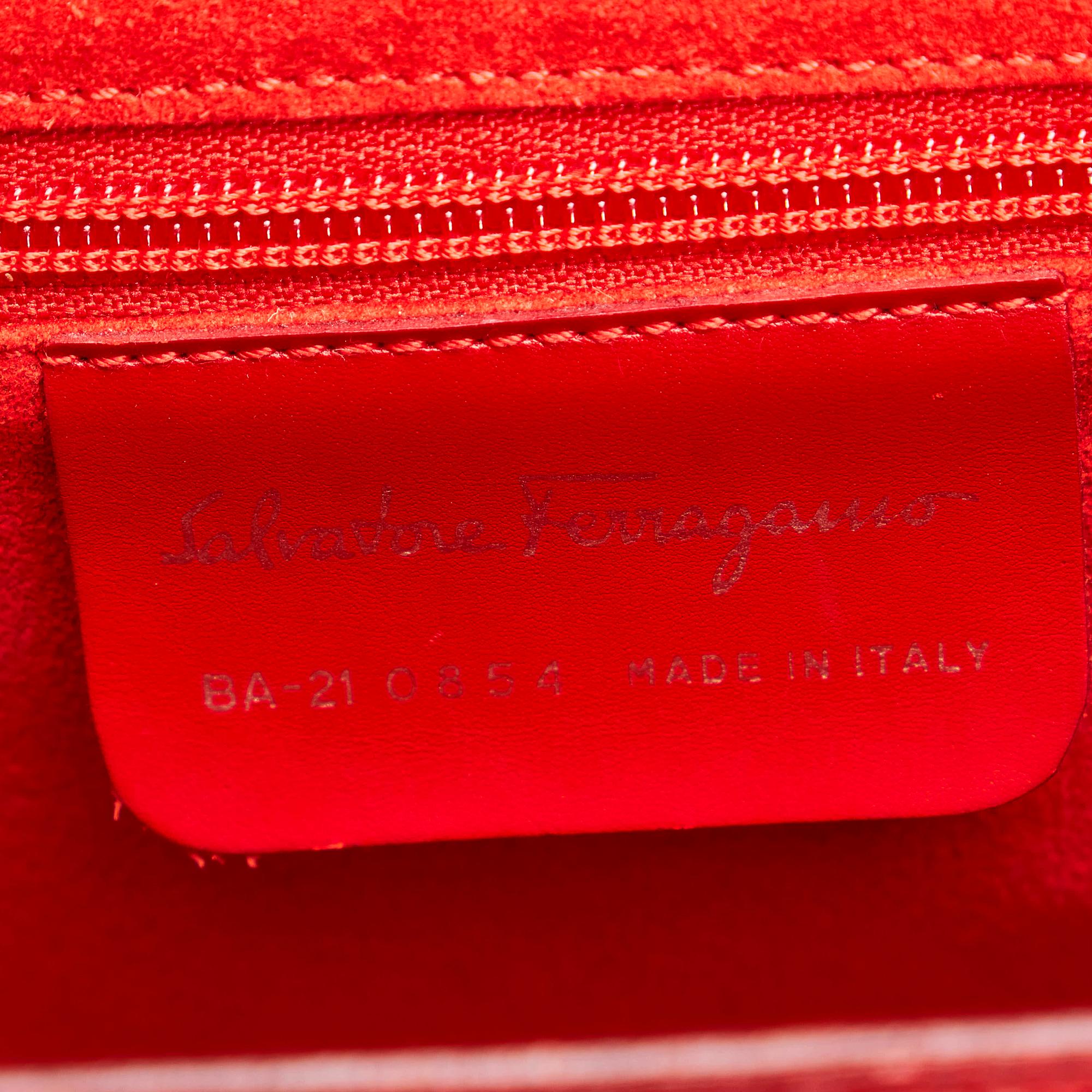 Salvatore Ferragamo Embossed Gancini Leather Shoulder Bag (SHG-31725)