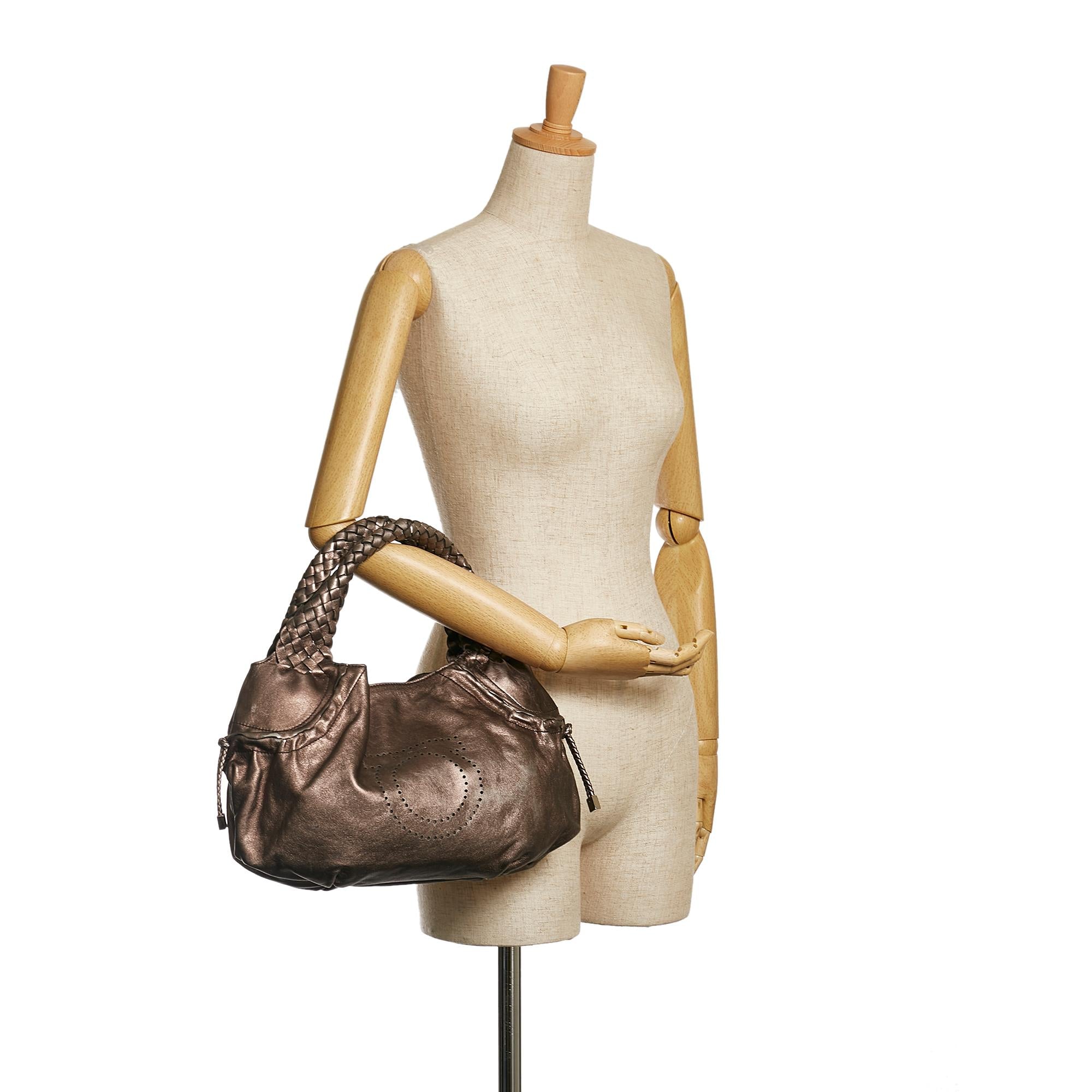 Salvatore Ferragamo Gancini Leather Handbag (SHG-34829)
