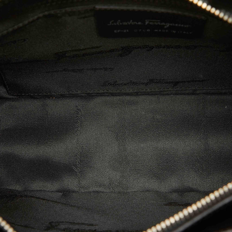 Salvatore Ferragamo Gancini Leather Shoulder Bag (SHG-15889)