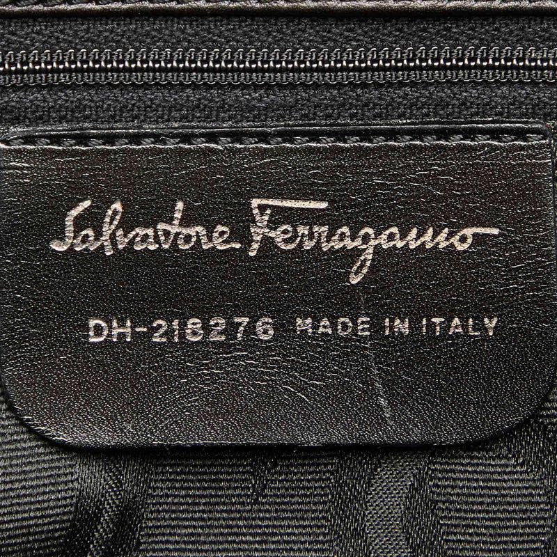 Salvatore Ferragamo Gancini Leather Shoulder Bag (SHG-31532)