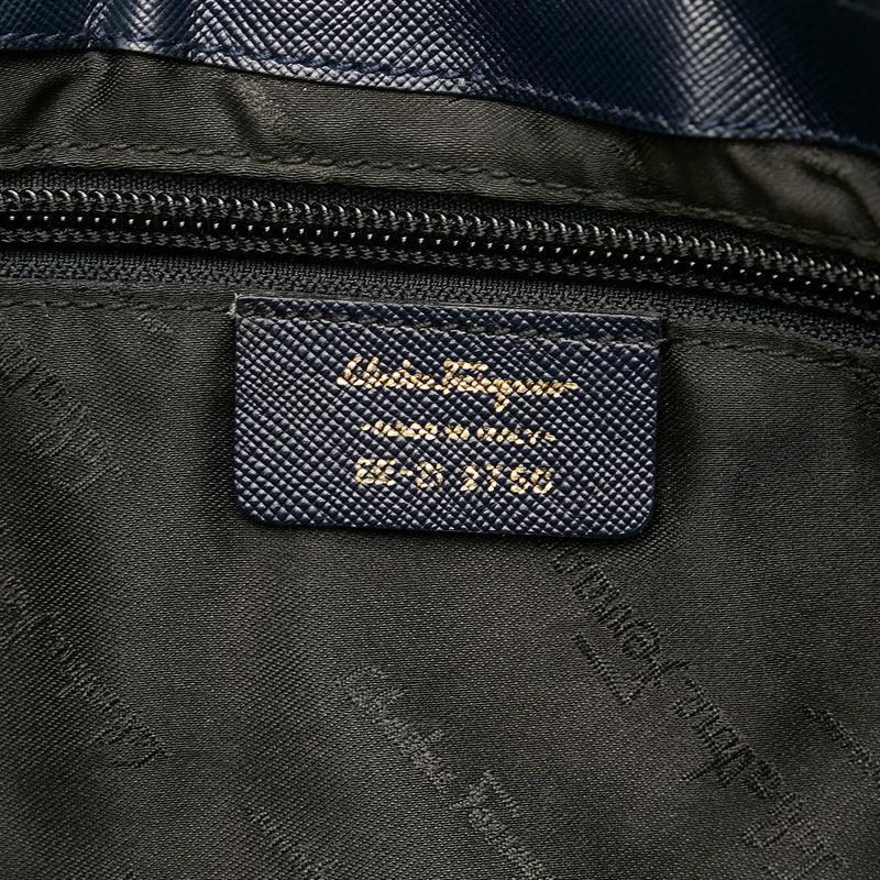 Salvatore Ferragamo Gancini Leather Shoulder Bag (SHG-24202)