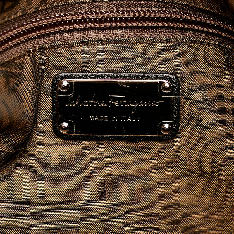 Salvatore Ferragamo Gancini Leather Shoulder Bag (SHG-33217)