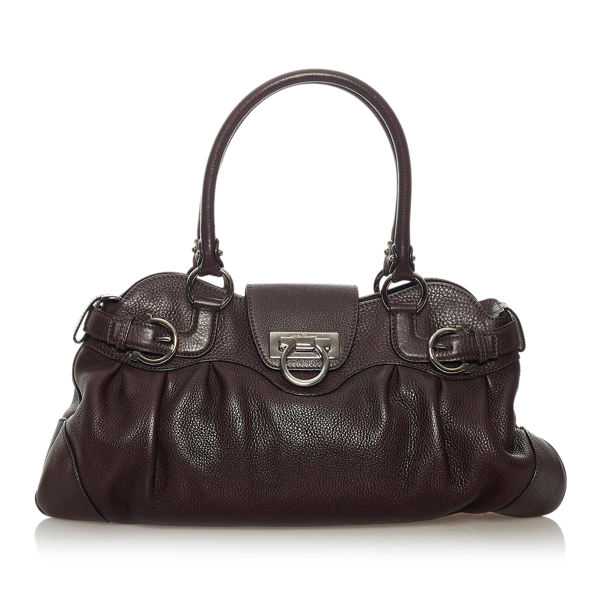 バッグ Salvatore Ferragamo Gancini Shoulder bag Salvatore Ferragamo Gancini Leather Chain Crossbody Bag