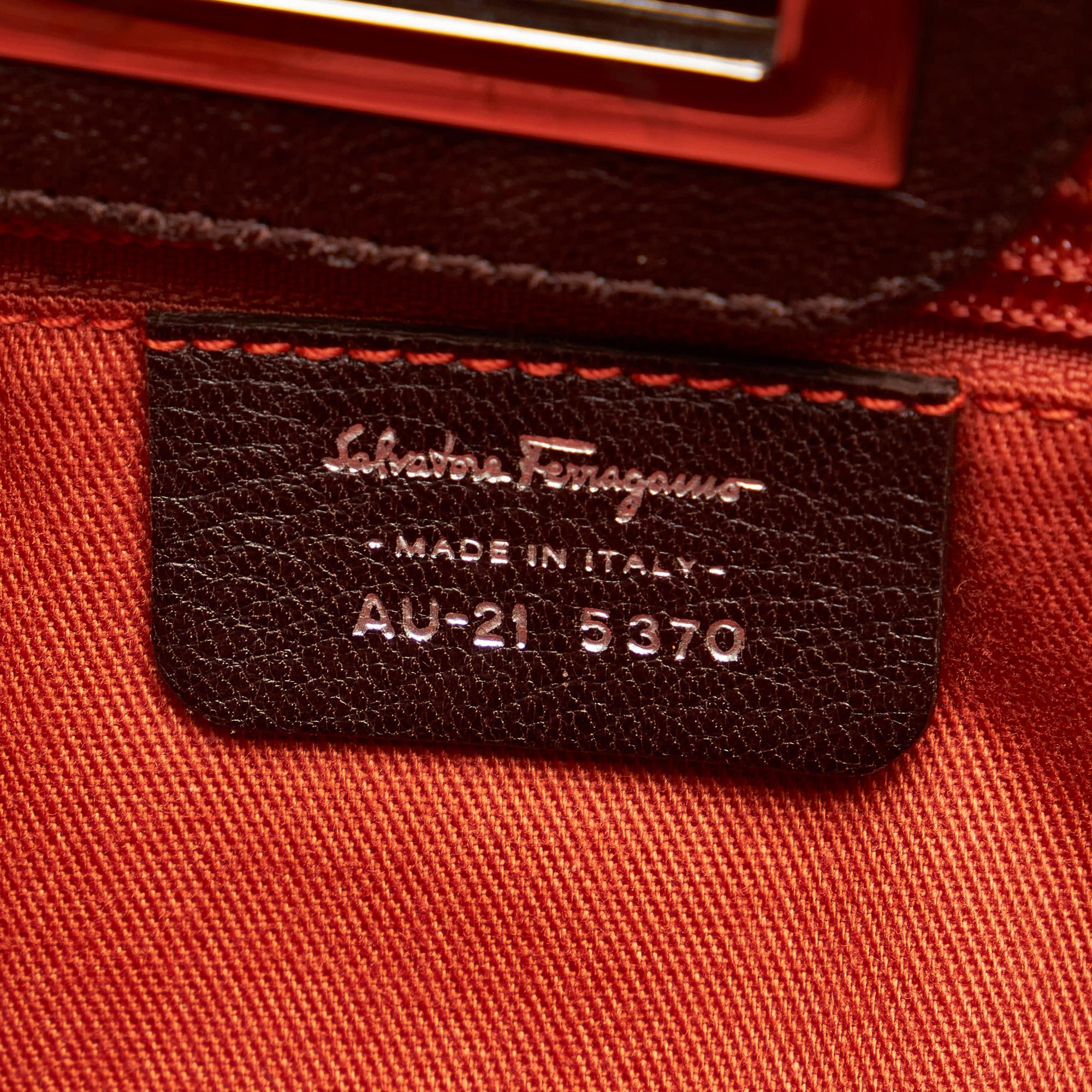 Salvatore Ferragamo Gancini Marisa Leather Shoulder Bag (SHG-32643)