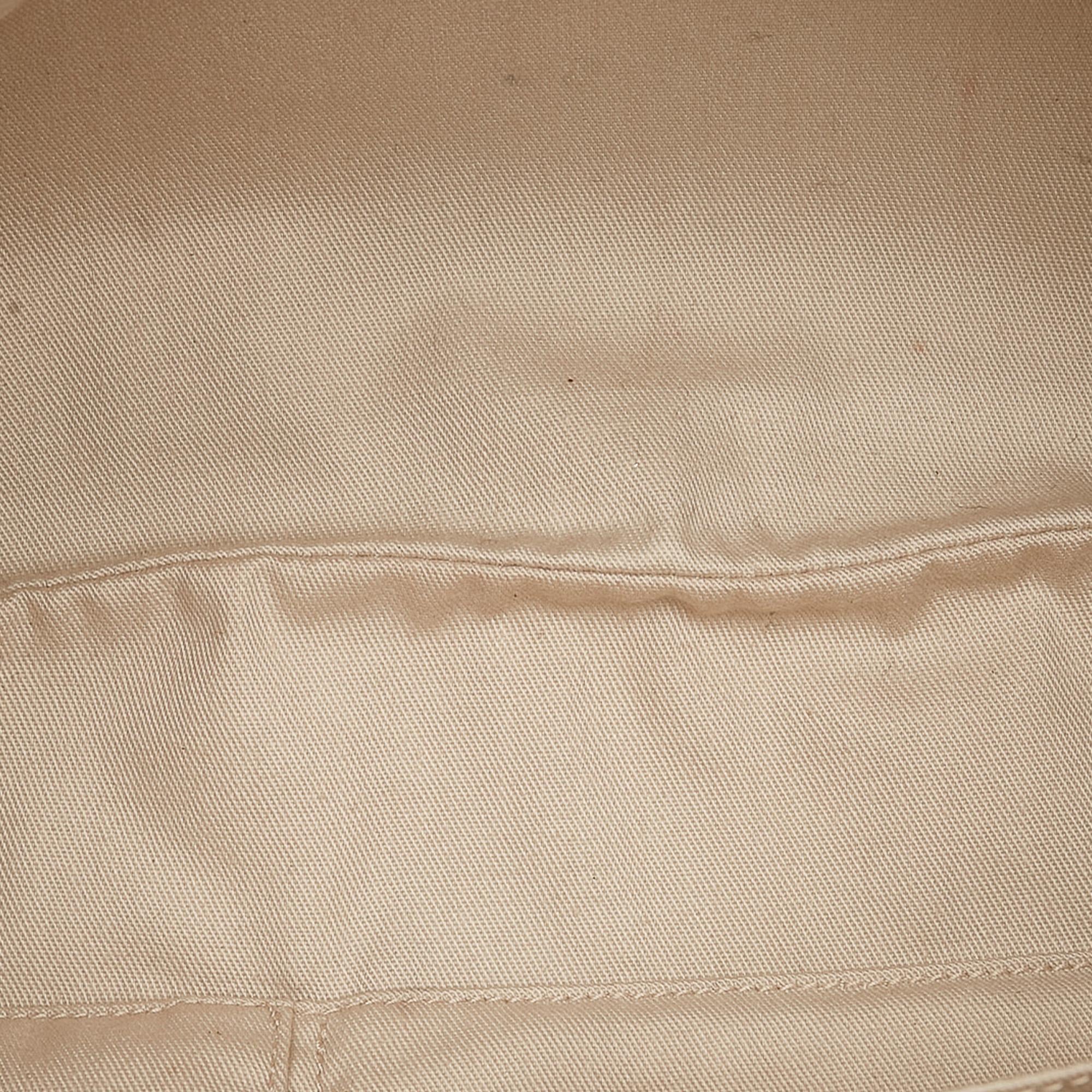 Salvatore Ferragamo Gancini Marisa Leather Shoulder Bag (SHG-33313)