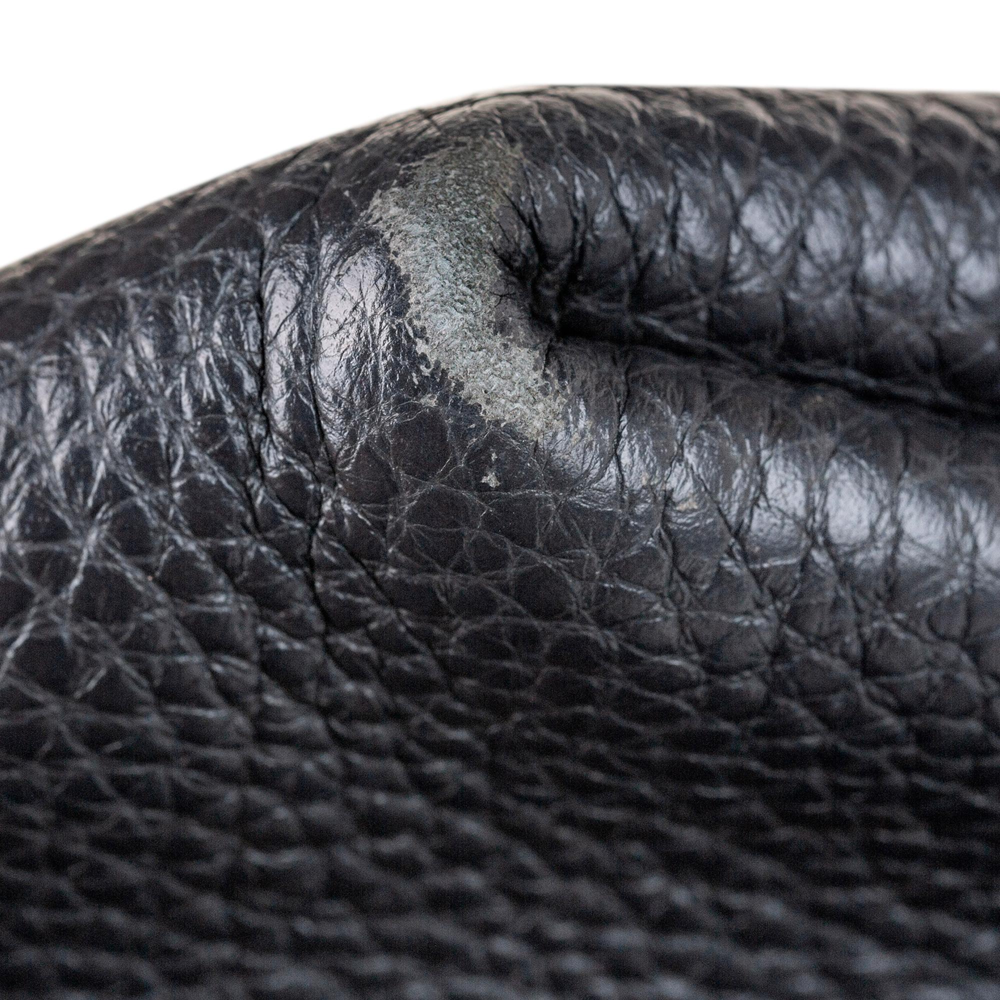 Salvatore Ferragamo Gina Tote Bag (SHG-35123)