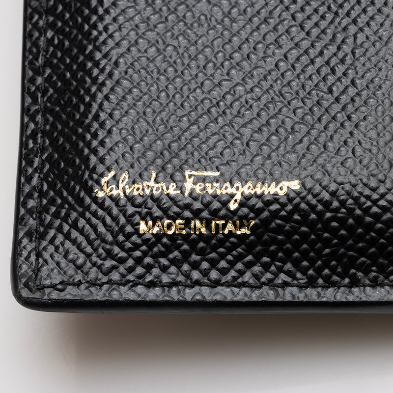 Salvatore Ferragamo Grained Calfskin Gancini French Wallet (SHF-22693)