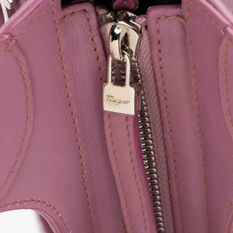 Salvatore Ferragamo Leather Gancini Pocket Shoulder Bag (SHF-22992)
