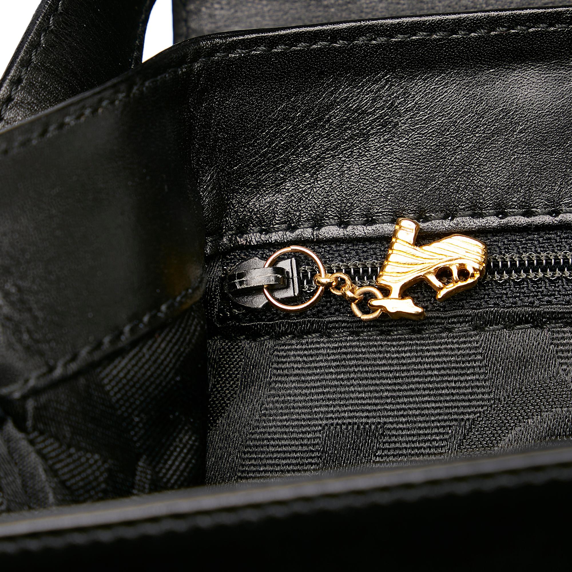 Salvatore Ferragamo Leather Satchel (SHG-31385)