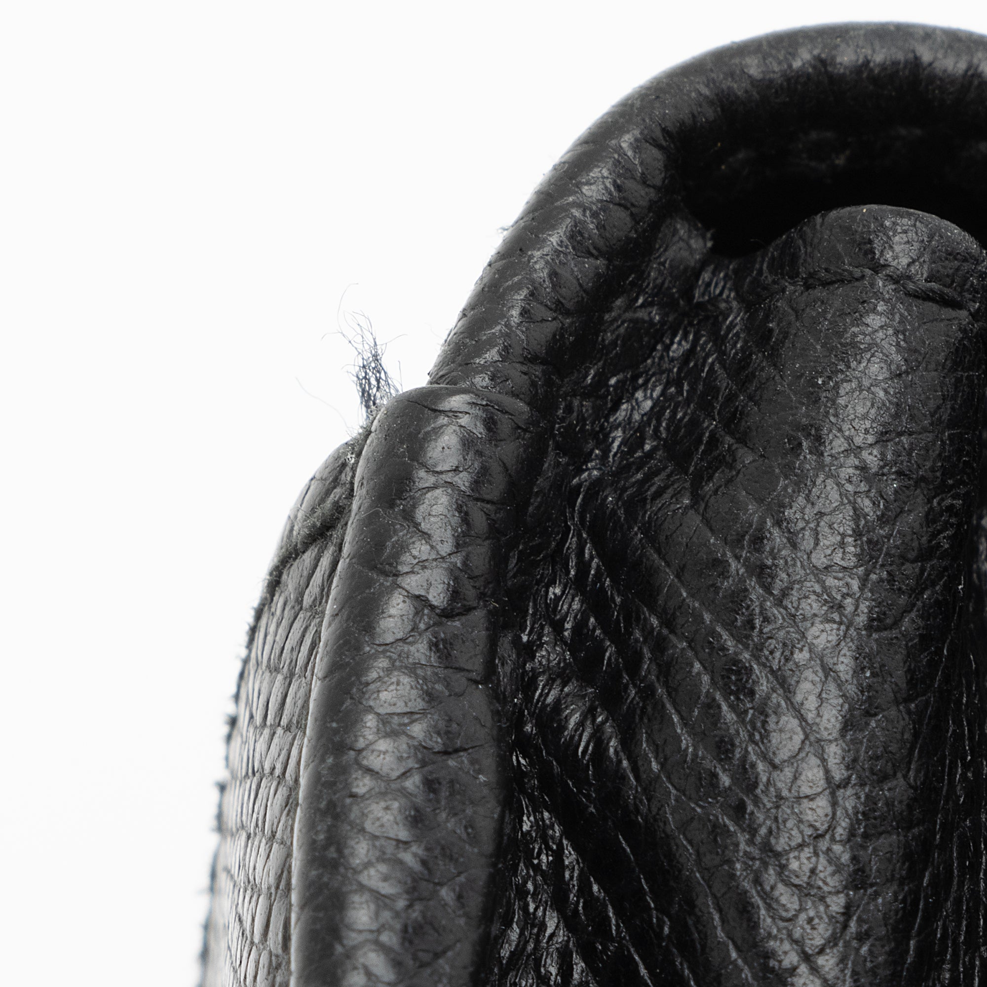 Salvatore Ferragamo Saffiano Gancini Card Case (SHF-23836)