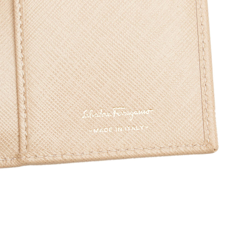 Salvatore Ferragamo Vara Bifold Leather Wallet (SHG-27817)