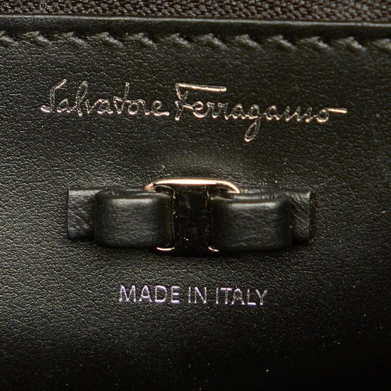 Salvatore Ferragamo Vara Ginny Leather Crossbody Bag (SHG-27007)