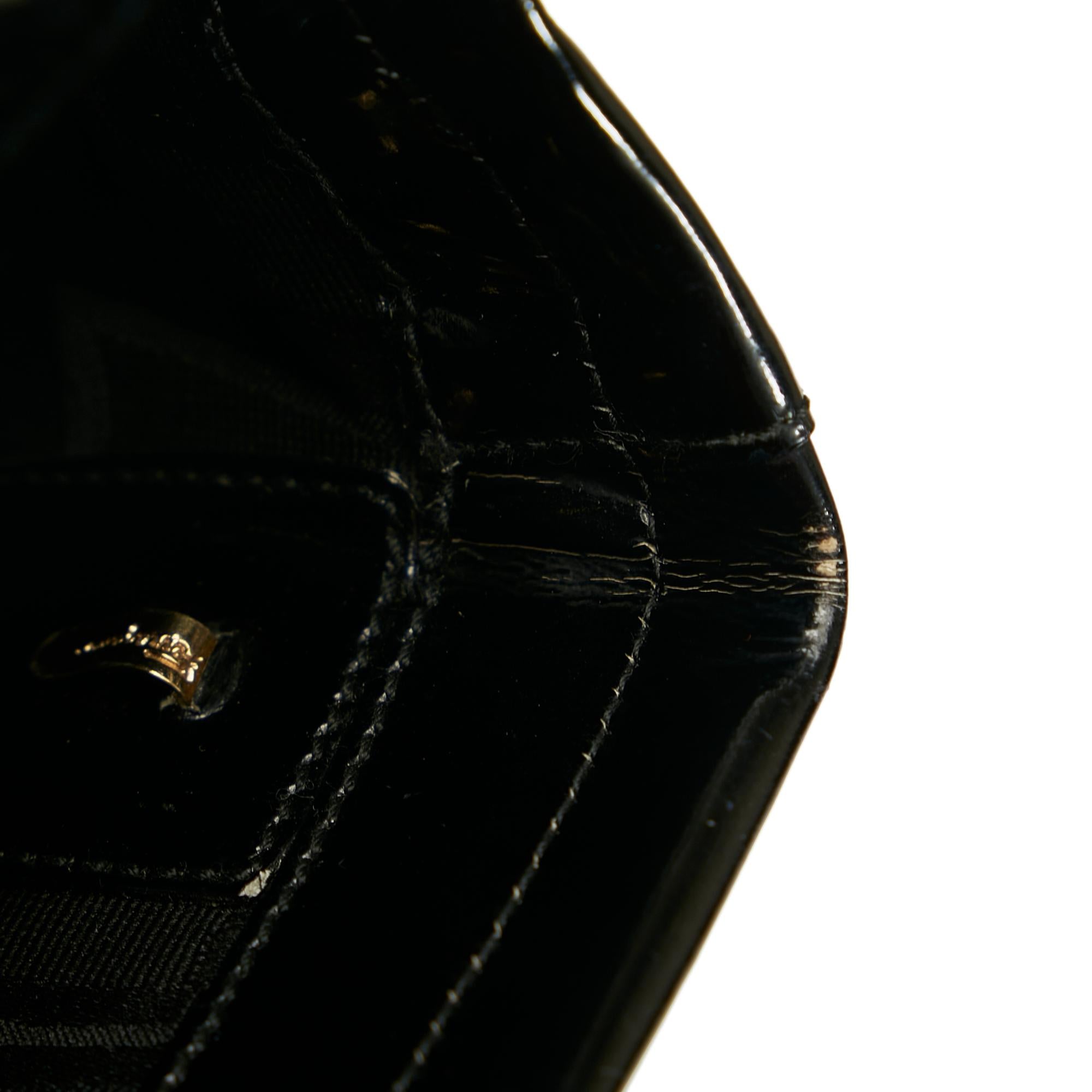 Salvatore Ferragamo Vara Satchel (SHG-35264)