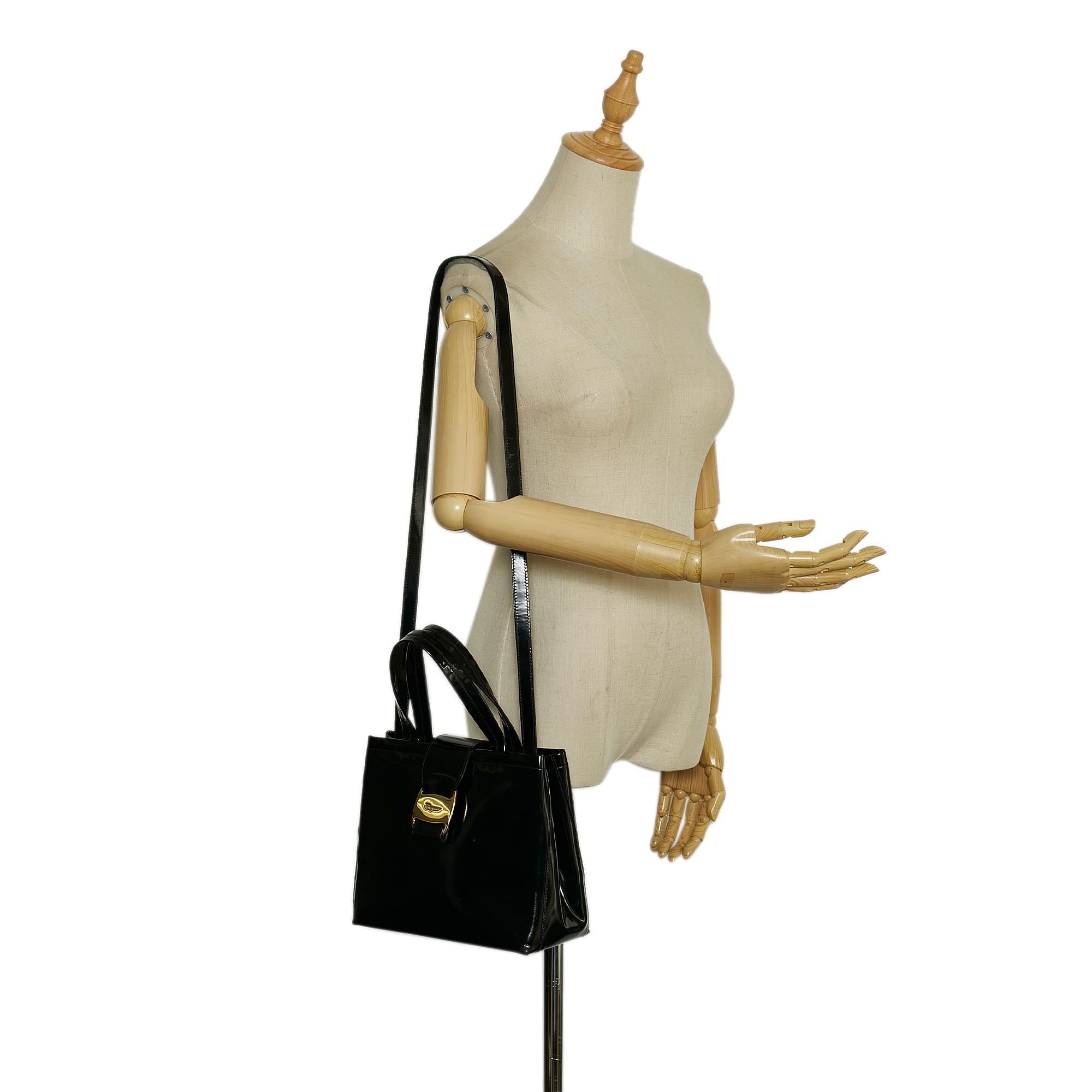 Salvatore Ferragamo Vara Satchel (SHG-35264)