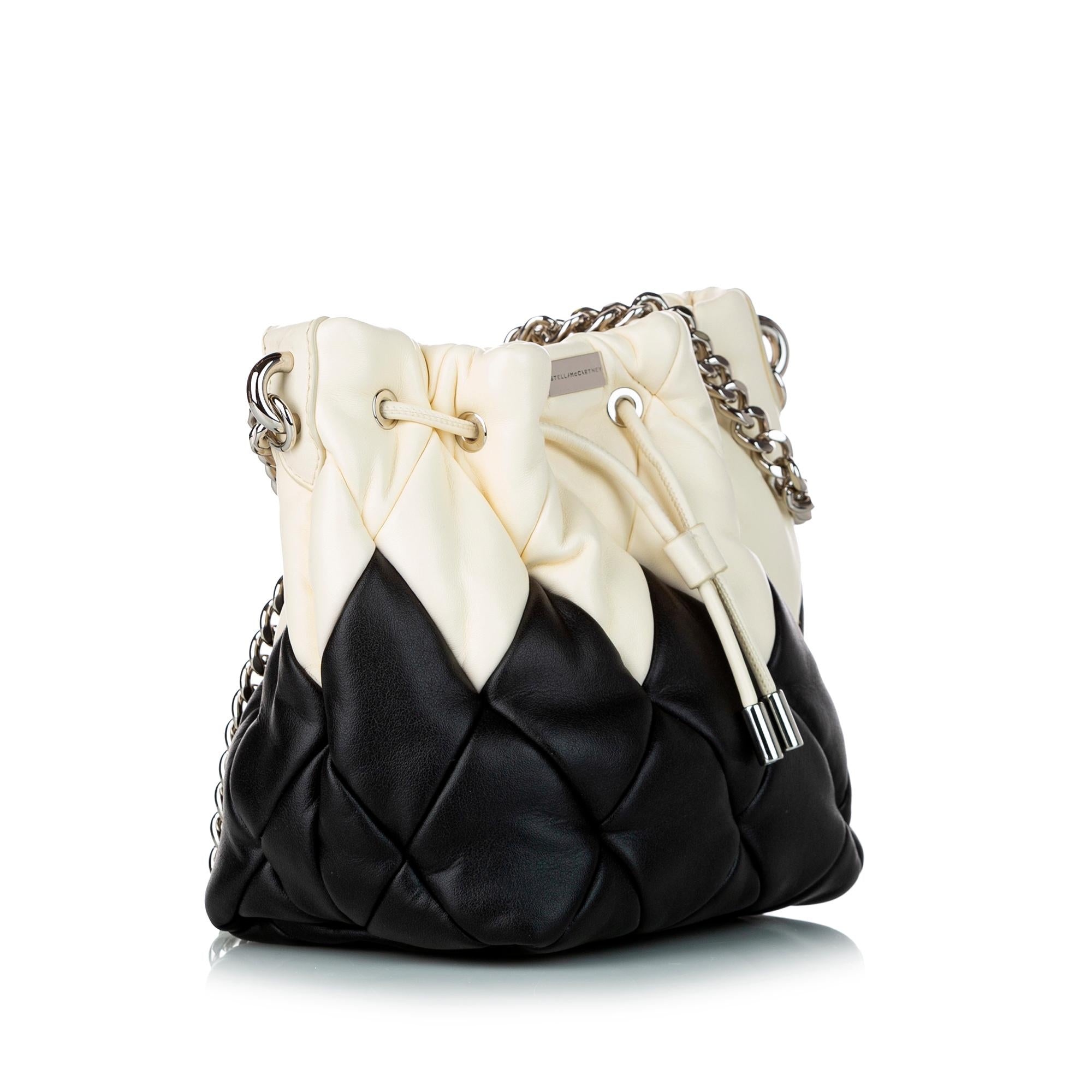 Stella McCartney Quilted Leather Bucket Bag (SHG-30912)