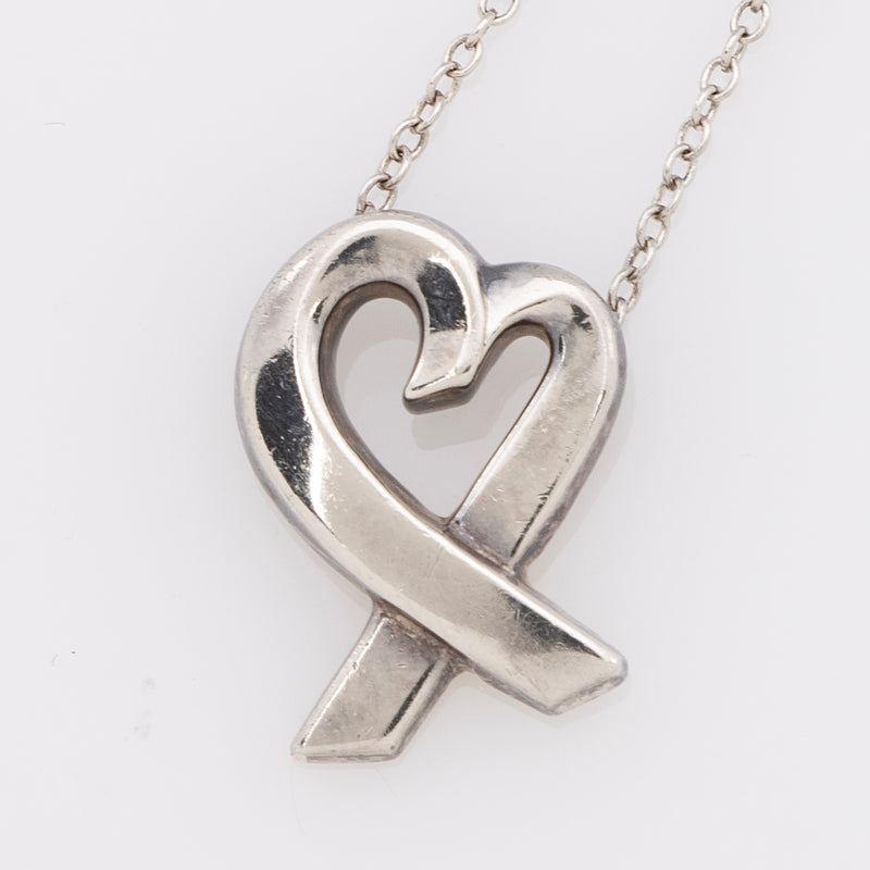 Tiffany & Co. Paloma Picasso Sterling Silver Loving Heart Necklace (SHF-23242)