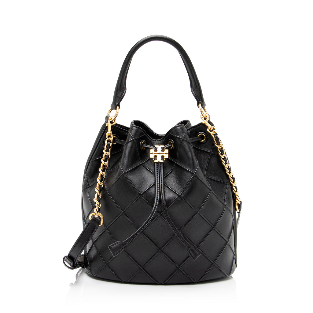 Tory Burch Quilted Leather Fleming Soft Large Bucket Bag (SHF-23724) –  LuxeDH