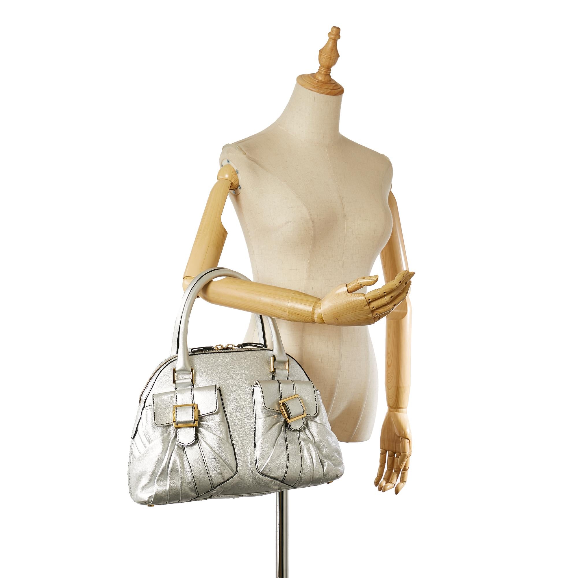 Valentino Leather Handbag (SHG-24339)