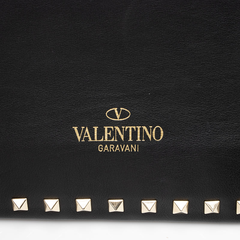 Valentino Leather Rockstud Large Clutch (SHF-pOfjIM)