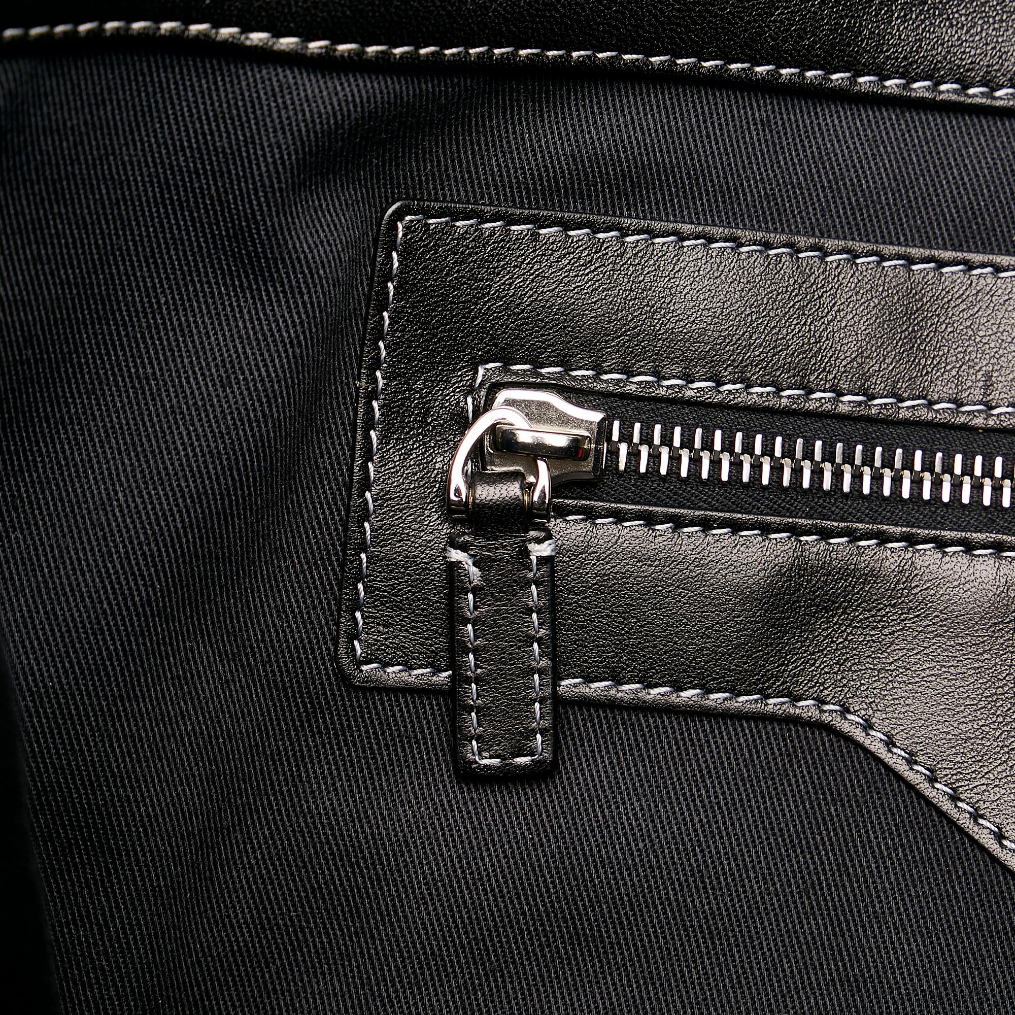 Valentino Leather Tote Bag (SHG-34080)