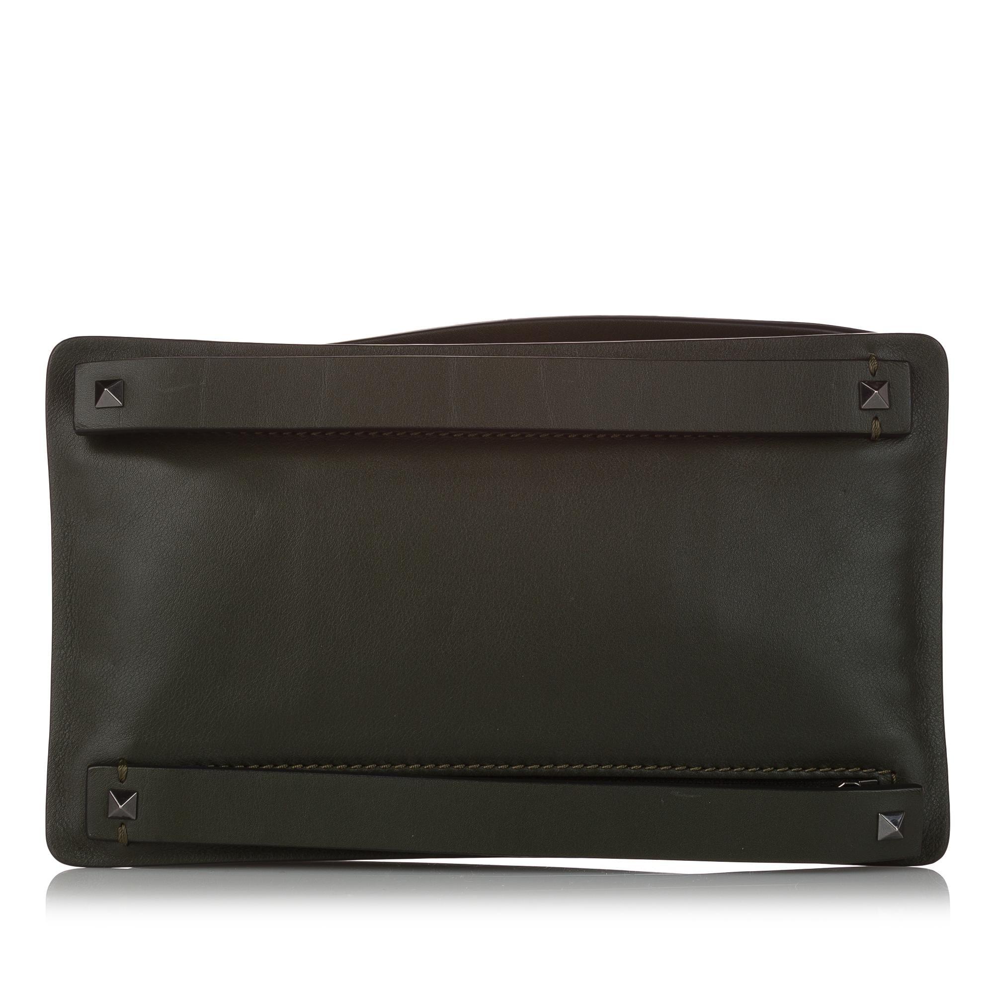 Valentino Rockstud Leather Clutch Bag (SHG-37380)
