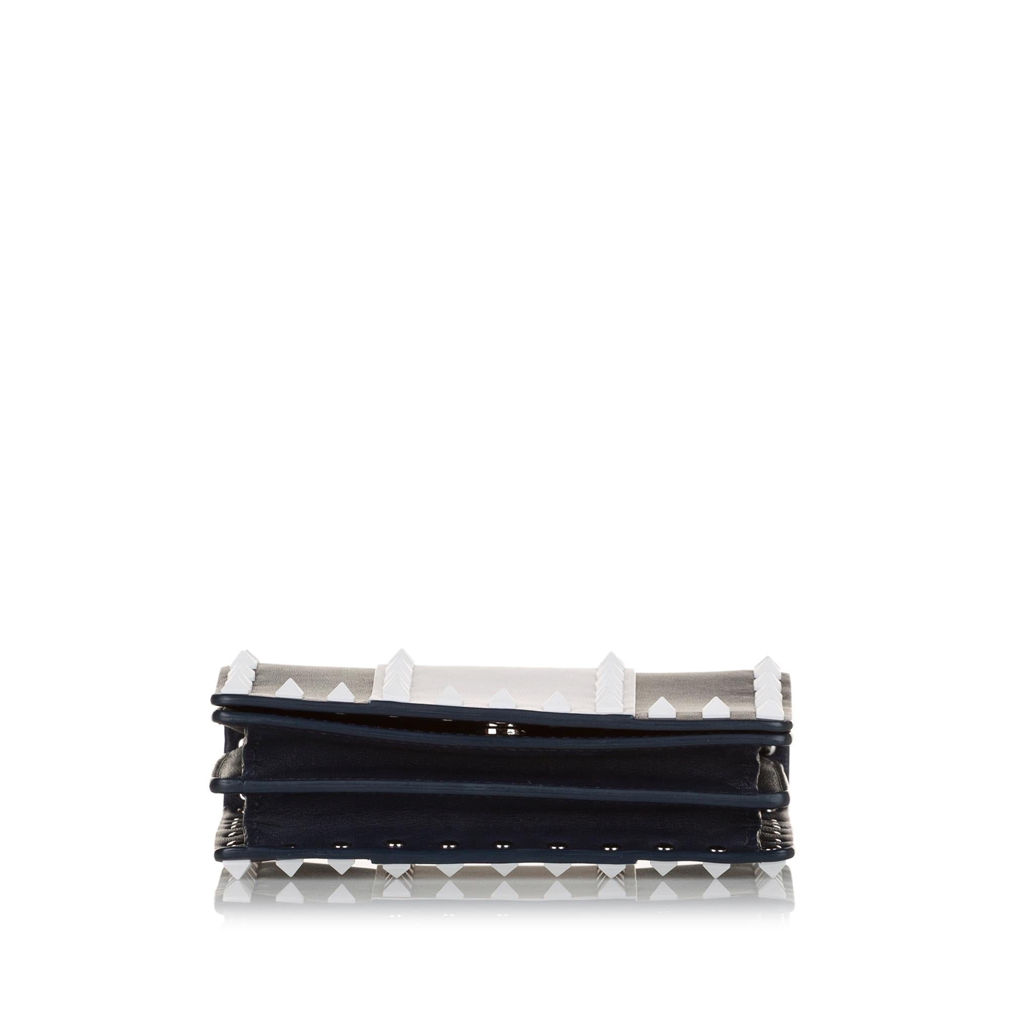Valentino Rockstud Leather Wallet on Chain (SHG-33740)