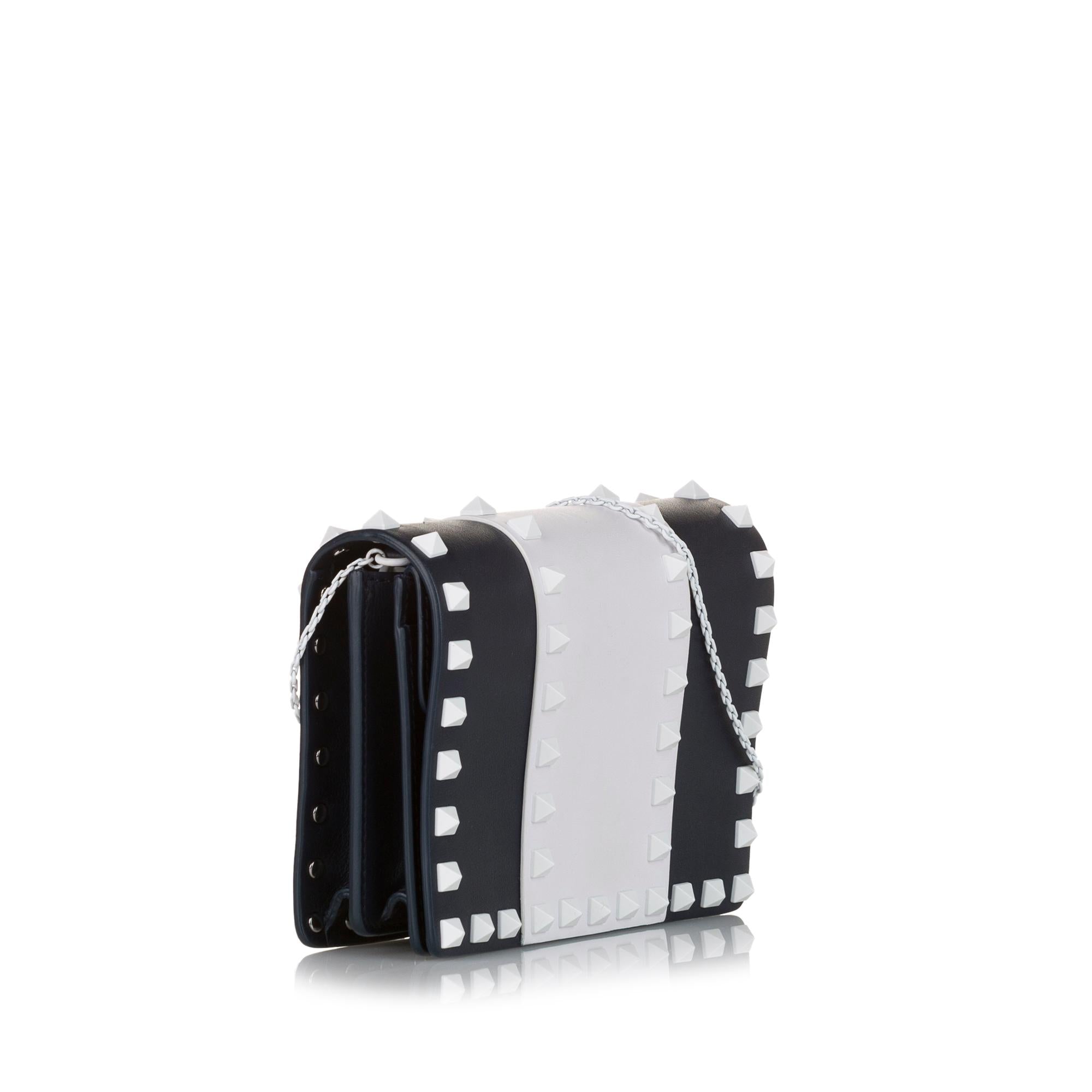 Valentino Rockstud Leather Wallet on Chain (SHG-33740)