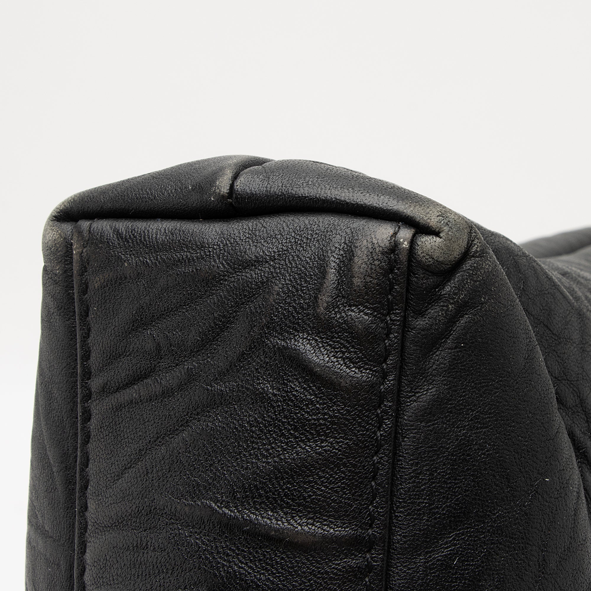 Versace Calfskin La Medusa Convertible Messenger Tote (SHF-XAvM3m)